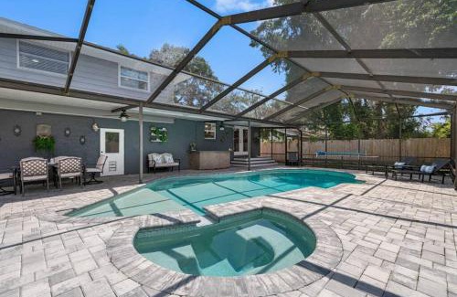 Largo House | Clearwater 2 story pool home mins from the beach