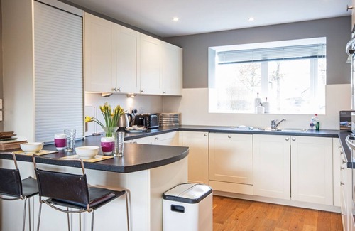 Cirencester House | Clearwater 82, Primrose Bank (P)
