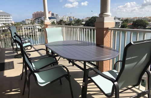 Clearwater Beach Condo | Clearwater Beach Condo Rental with pool cabana!