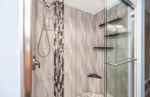 Clearwater House | Clearwater Cabana - Gorgeous Home with Heated Pool
