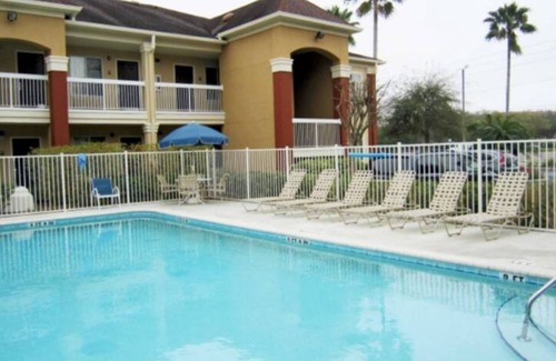 Clearwater House | CLEARWATER! Imagine a more beautiful vacation! 11