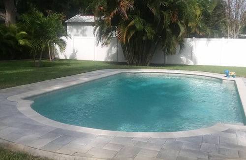 Clearwater House | CLEARWATER PRIVATE RETREAT FOR YOUR FAMILY.IN GROUND SALT WATER POOL.