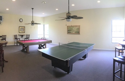 Feather Sound Condo | Clearwater / St Pete / Feather Sound - Large newly remodeled - 1 Bed/2 Bath
