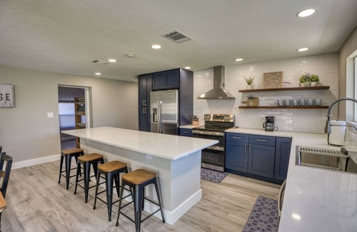 Buchanan Dam House | Clen Oak Escape on Lake LBJ with 109" of Waterfront