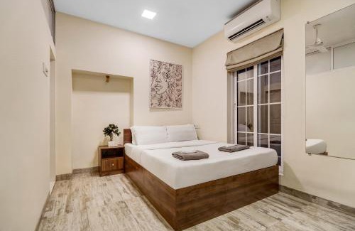 Pali Hill Bed & Breakfast | Cleo 1BHK Khar W by The Bombay Home Company