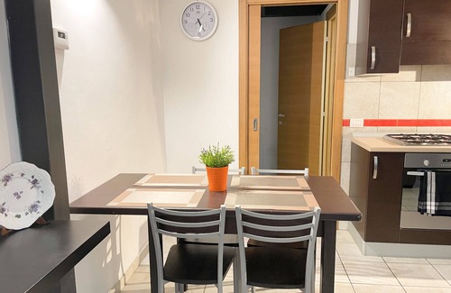 Ancona Apartment | Cleo Margaret