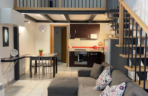 Ancona Apartment | Cleo Margaret