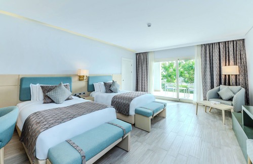 Borg el Arab Resort | Cleopatra Sidi Heneish
