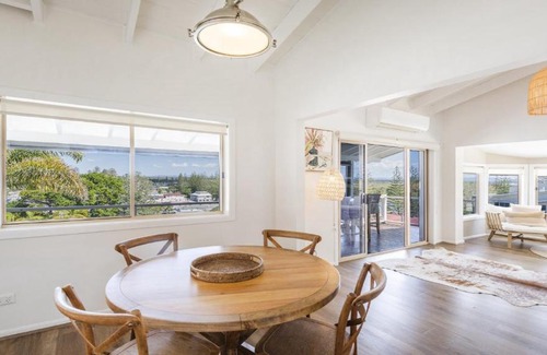 Yamba House | Cleveland On Clarence