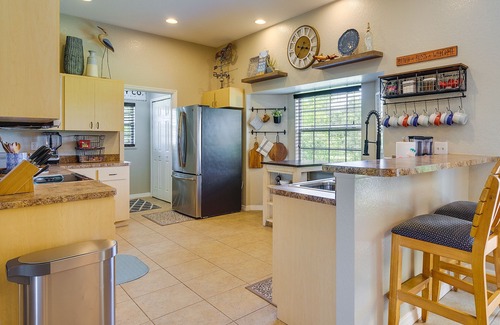 Clewiston House | Clewiston 'Bluegill' Home Rental w/Fishing Pond!