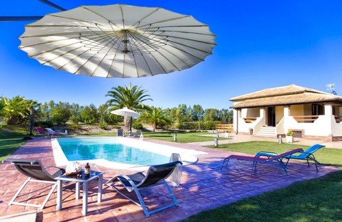 Alghero Villa | ClickSardegna Villa Mediterranea an oasis in the heart of Riviera del Corallo