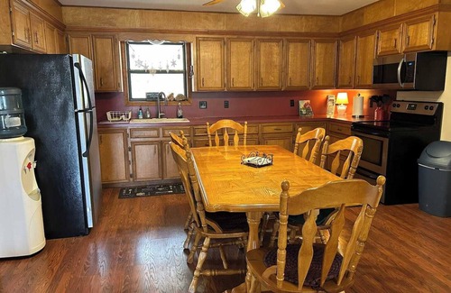 Mason Cottage | Cliffside - Rock Hounders' Paradise