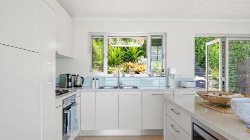 Killcare Heights House | 'Clifton' by HolidayCo