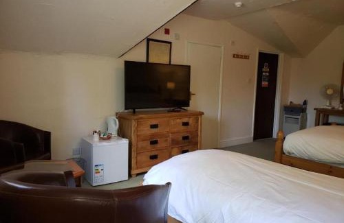 Clifton Hampden Hotel | Clifton Hampden B&B