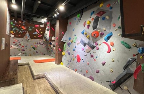 Sumoto Apartment | CLIMB INN COCOMO