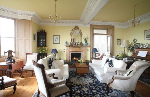 Melrose House | Clint Lodge