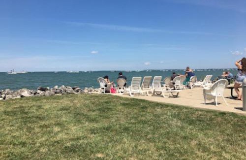 Port Clinton Hotel | Clinton Inn & Suites