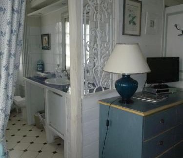 Saint-Cyr-sur-Morin Bed & Breakfast | Clos de la Rose