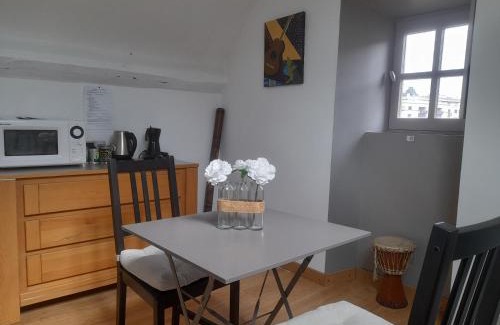 Mende House | Clos des jardinieres