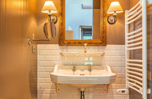 Prignac-et-Marcamps House | Clos Marcamps