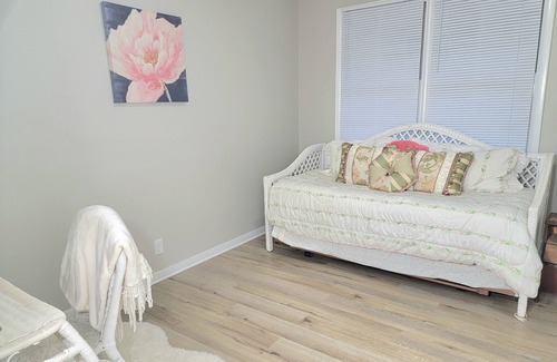 Mobile House | Close 2 USA College, Tennis & Golf. 45 to Beaches, Close to Downtown. Spacious