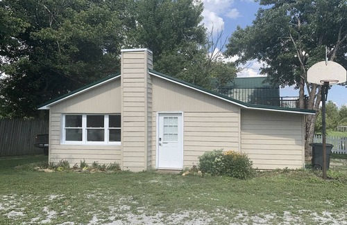 Nancy Apartment | Close Lake Access Countryside Suite