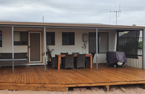 Wallaroo House | Close to All Wallaroo