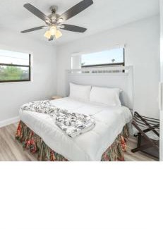 Bowe Gardens House | close to beach airport downtown