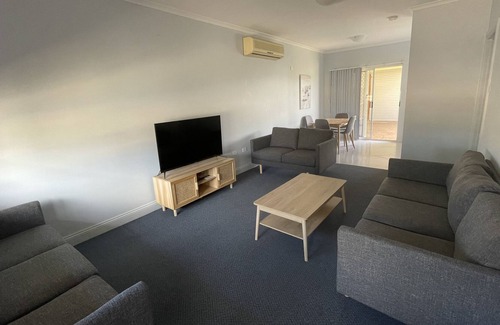 Wallaroo House | Close to beach and jetty