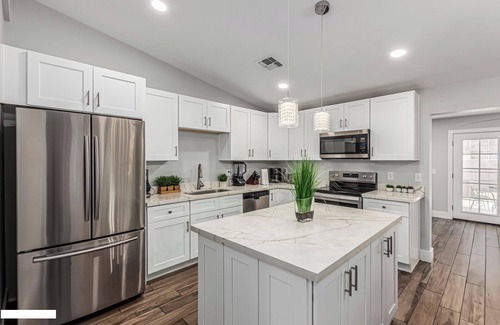 Maryvale House | Close to Camelback Ranch, StateFarm Stadium, Westgate, and Event-Concert Venues