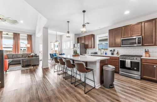 Austin House | Close to Cota Downtown Cozy Luxe 4BR
