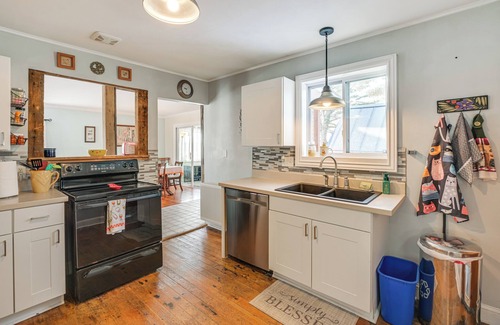 Veazie House | Close to Dtwn Bangor: Inviting Maine Home