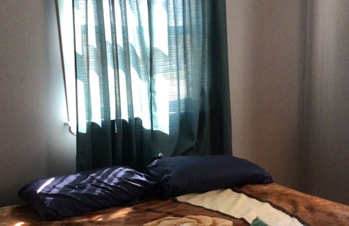 London House | Close to FaFanshawe 3.6 km
