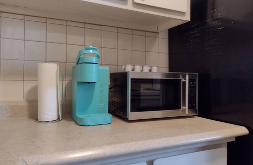 North Bay Apartment | Close to highway access! Stylishly decorated, comfortable apartment.