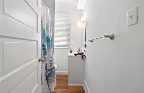 Park View Apartment | Close To Howard University , Unit #2