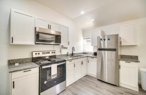 Grove House | Close to Lake Grove Cabin with Shared Fire Pit!