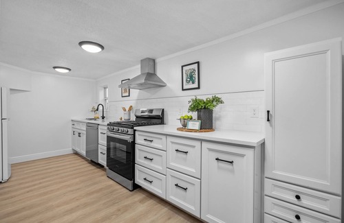 St. Louis House | Close to of All STL - Adorable 3BR/2BTH - STL Zoo n