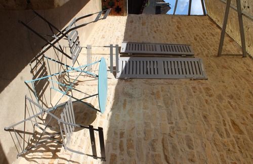 Jugy House | Close to Prainet "Bordelet"