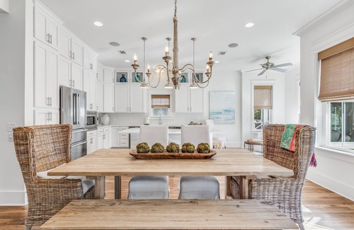 Magnolia Dune House | CLOSE to Seaside and Beach entrance. LSV, bikes, beach gear, Community Pool