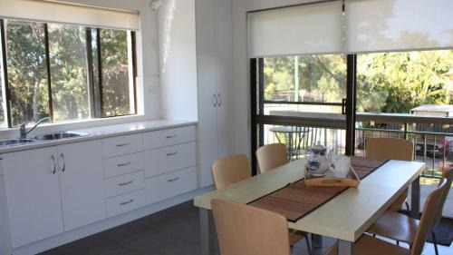 Woorim House | Close to Surf Beach, Surf Club, Hotel and Shops - Boyd St, Woorim