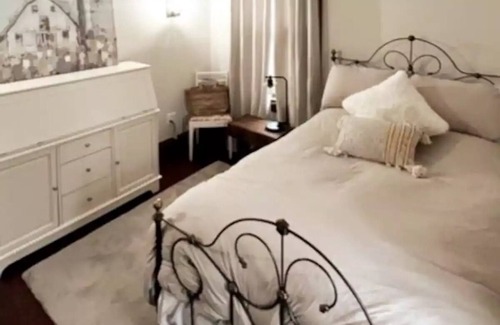 Culver House | Close to the Beach and Dog Friendly