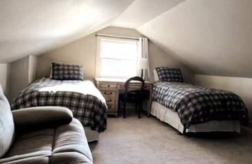Culver House | Close to the Beach and Dog Friendly