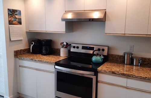 Braden River Condo | Close to the Beaches! Golf Community Country Club Option Available.