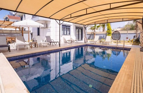 Belek Villa | Close to the Center Villa with Pool in Serik Belek - AWZ158