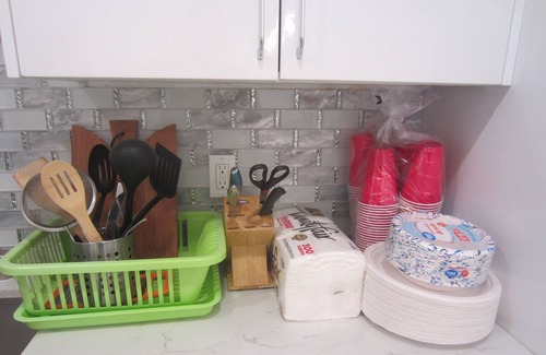 Claremont Hills House | Close to UC Berkeley 2 bedroom with Wifi and Laundry