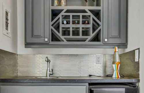 Iowa City House | Close to UIHC, UIowa, shopping, restaurants & MORE :: The City Park Place BnB