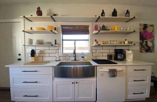 Marathon Apartment | Closest AirBnB to Gage Gardens and Downtown Marathon