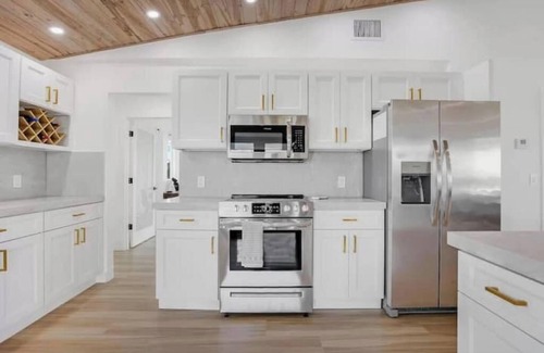 Pine Channel Estates House | Cloud Nine Casita At Big Pine