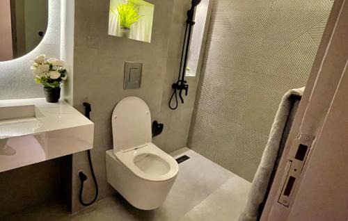 Peshawar Apartment | Cloud Nine Villa