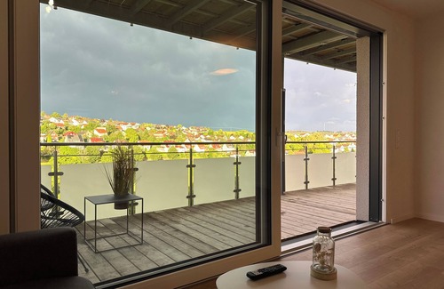 Dornstetten Apartment | Cloudcabins N° 3 Aufzug Balkon Marktplatz